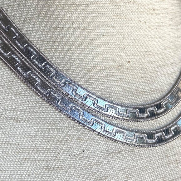 Milor Sterling Silver Italy Patterned Smooth Reversible Herringbone Chain 36" - Picture 7 of 16